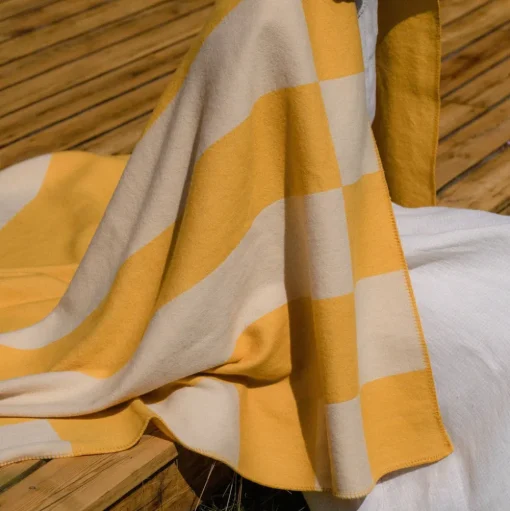 ASPEN Throw Blanket