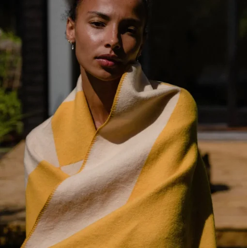 ASPEN Throw Blanket