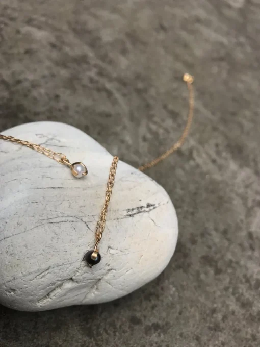 Cinq Orb Necklace