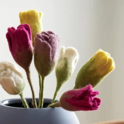 Felt Tulip, White