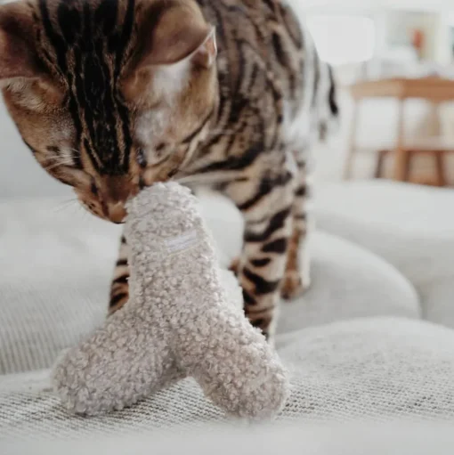 KITTY BREUER Cat Toy, Concrete