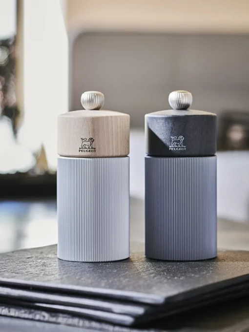 Peugeot Line 4.75" Pepper Mill, Dark Carbon